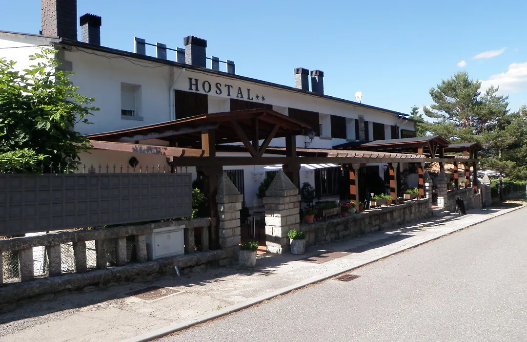 Hostal Siete Picos-1